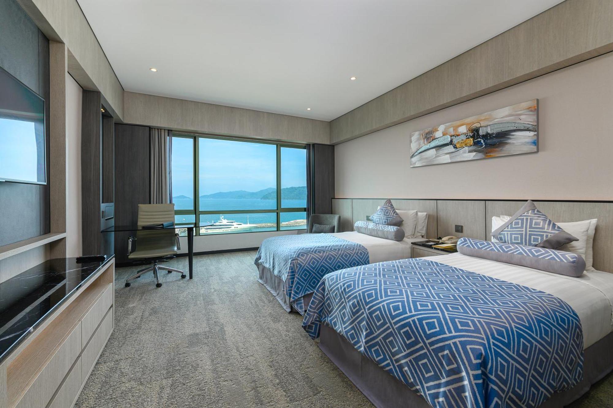 The Pacific Sutera